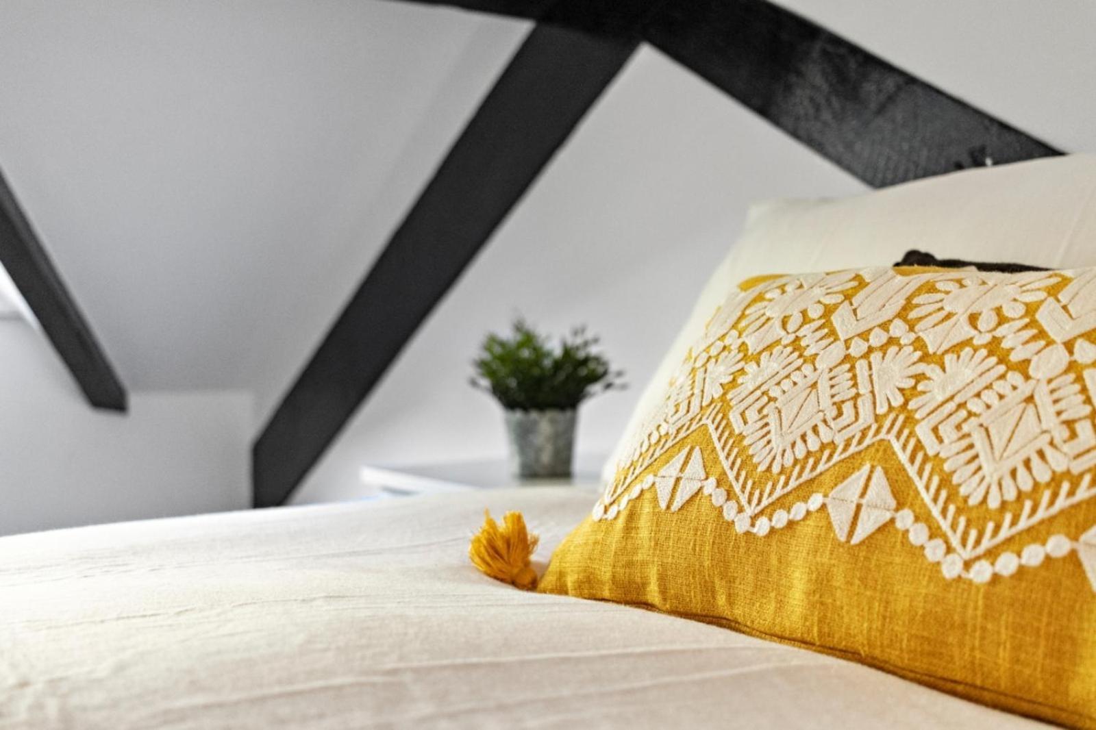 Apartment 3a The Courtyard - For Business, Leisure Or Relocation