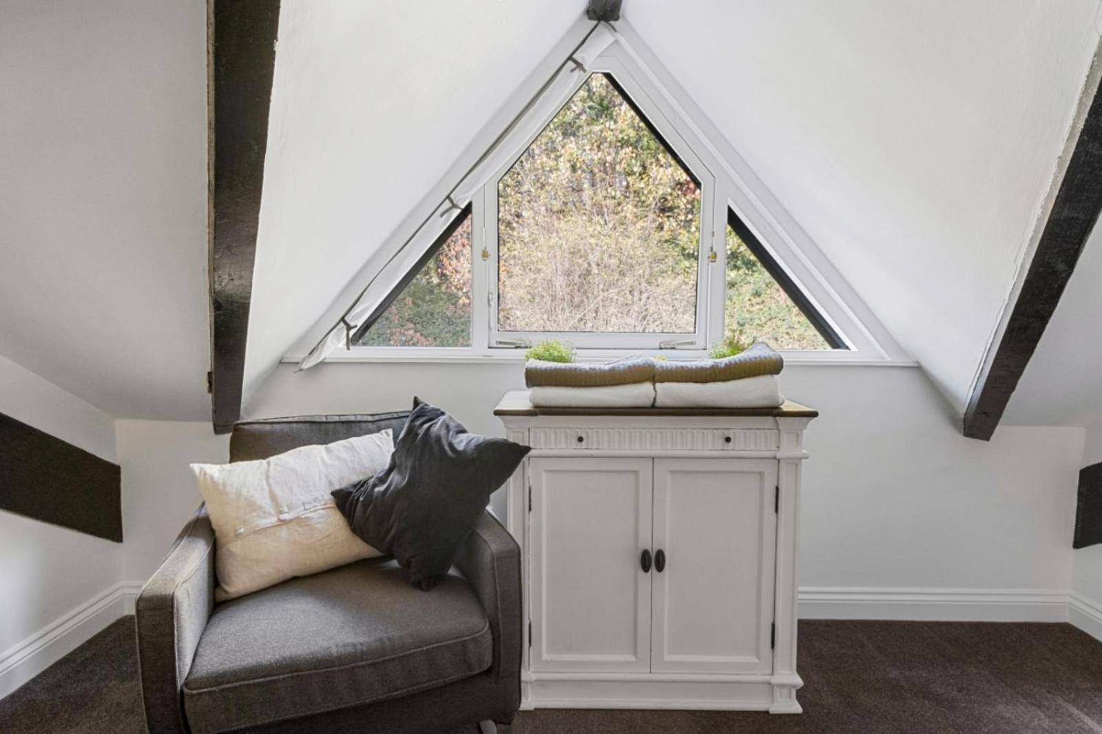 3a The Courtyard - For Business, Leisure Or Relocation Exeter