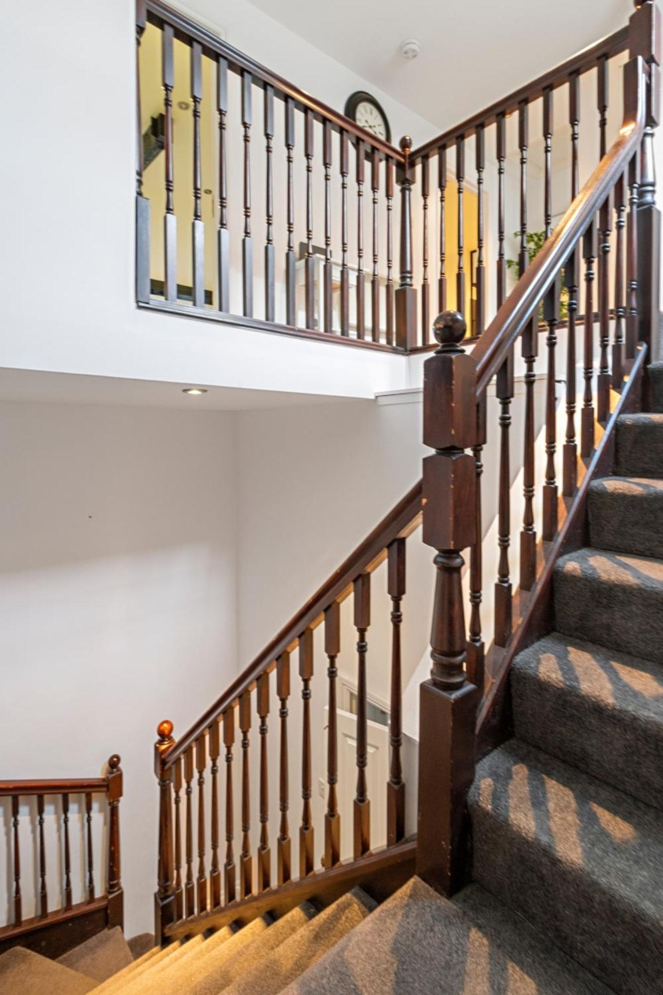 Apartment 3a The Courtyard - For Business, Leisure Or Relocation